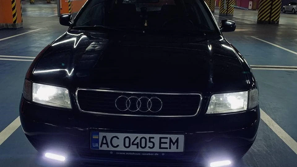 Audi A4 Avant 4