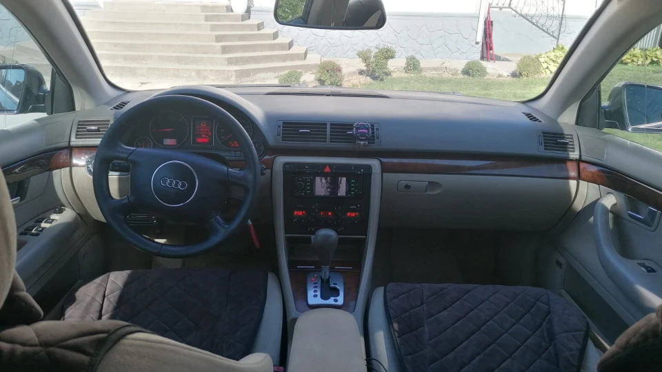Audi A4 Avant 2