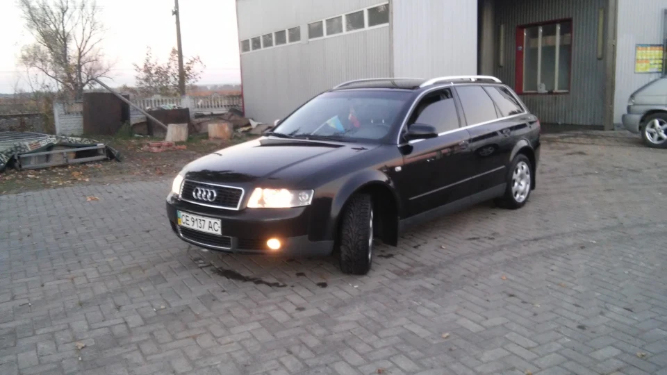 Audi A4 Avant 3