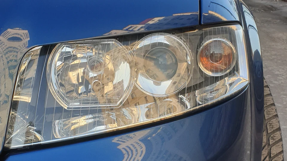 Audi A4 Avant 1.6 alz синій спалах 2