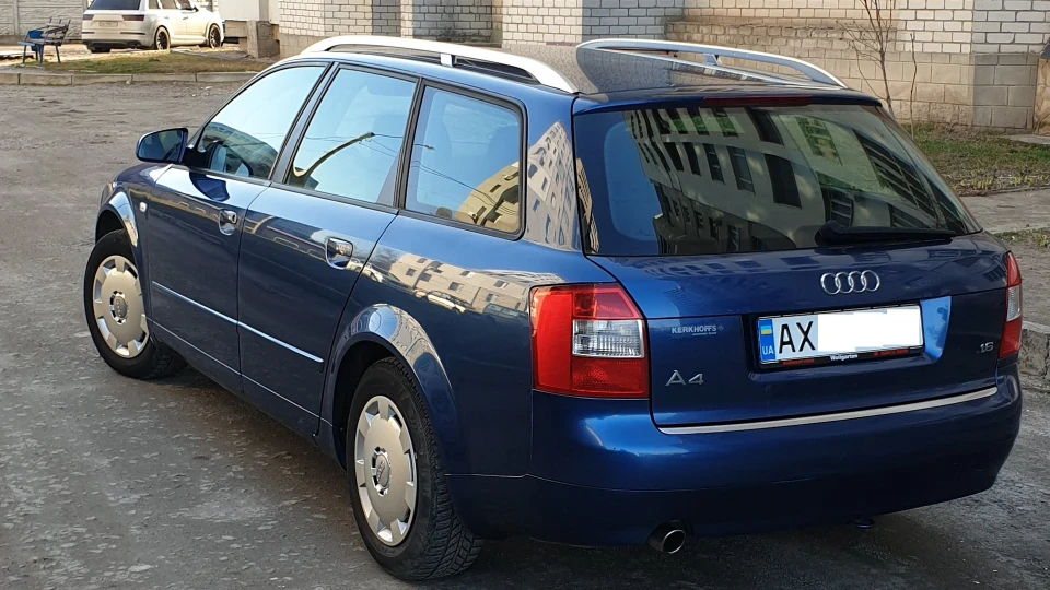 Audi A4 Avant 1.6 alz синій спалах 4
