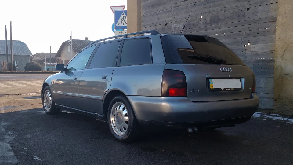 Audi A4 Avant 1.9TDi Automatic 4