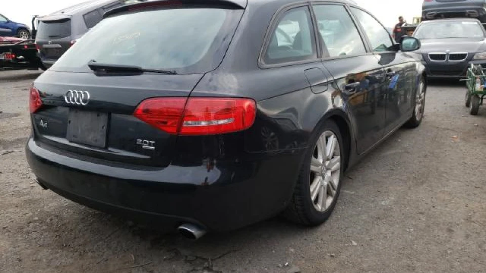 Audi A4 Avant 2.0 quattro TFSI 3