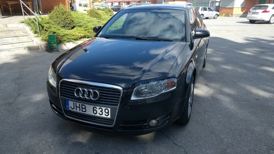 Audi A4 Avant 2.0 TDI BLB (BumbLeBee) 3