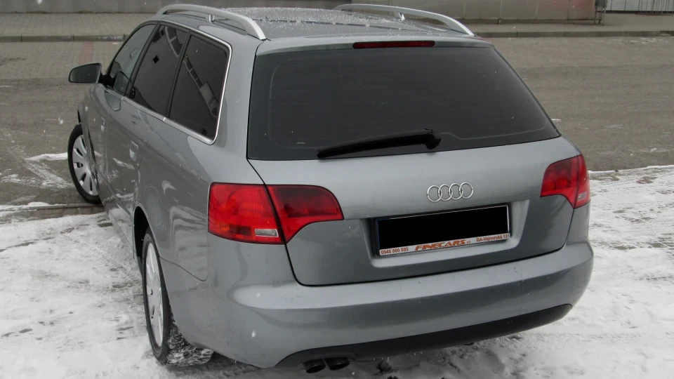 Audi A4 Avant 2,0 TDI V16 4