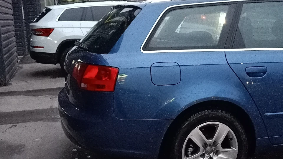 Audi A4 Avant 2.0 TDI 4
