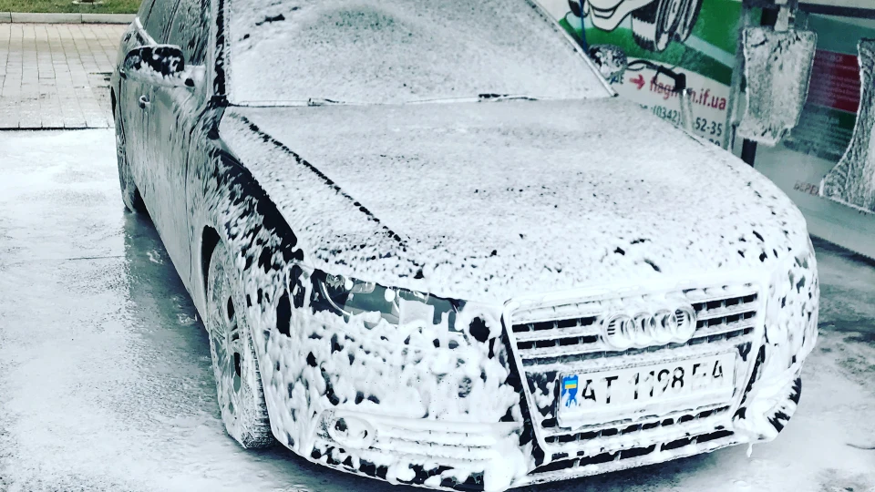 Audi A4 Avant 2.0 TDI 2