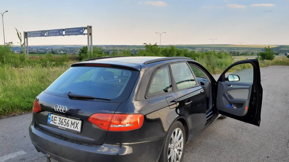 Audi A4 Avant 2.0 TDI 2