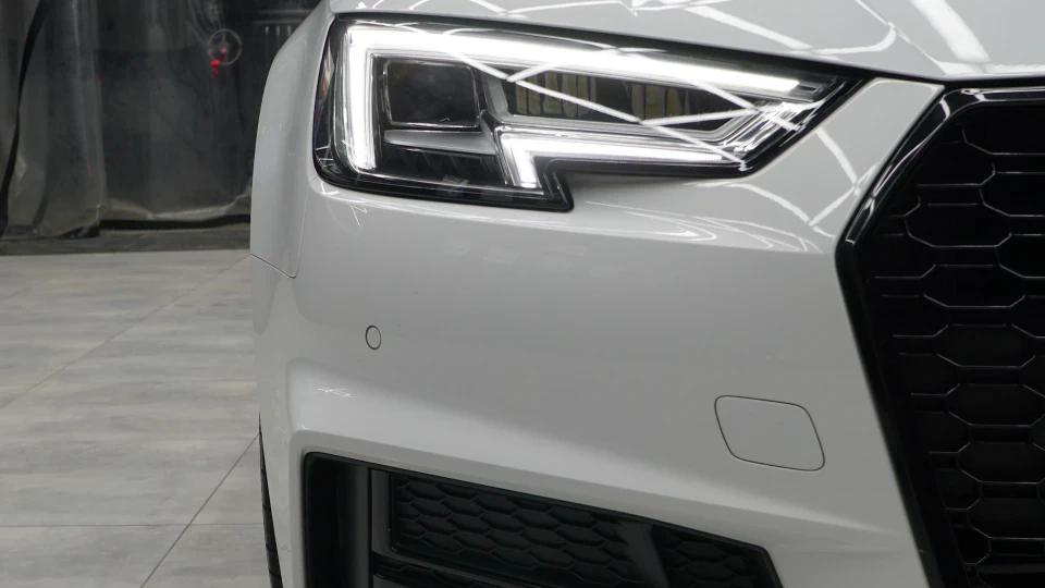 Audi A4 Avant 2.0 tfsi quattro 320 hp 3
