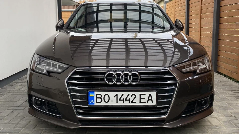 Audi A4 Avant 2.0 турбо 2