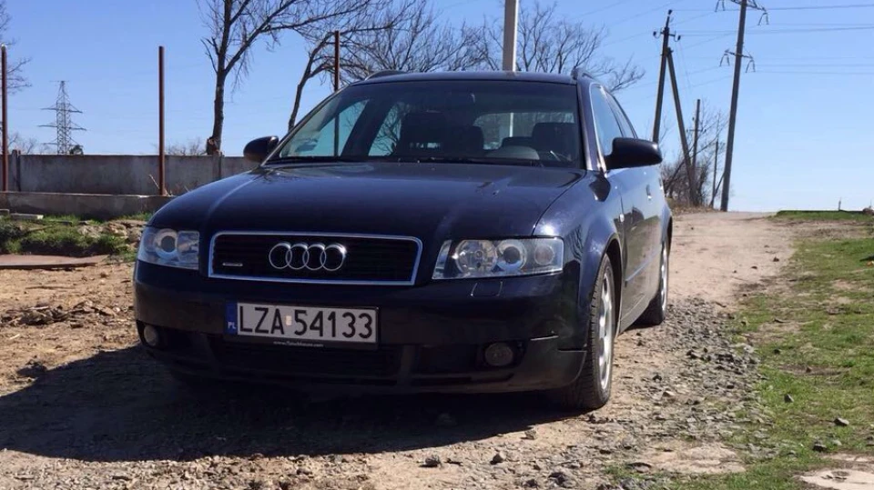 Audi A4 Avant 2.5 tdi QUATTRO 3