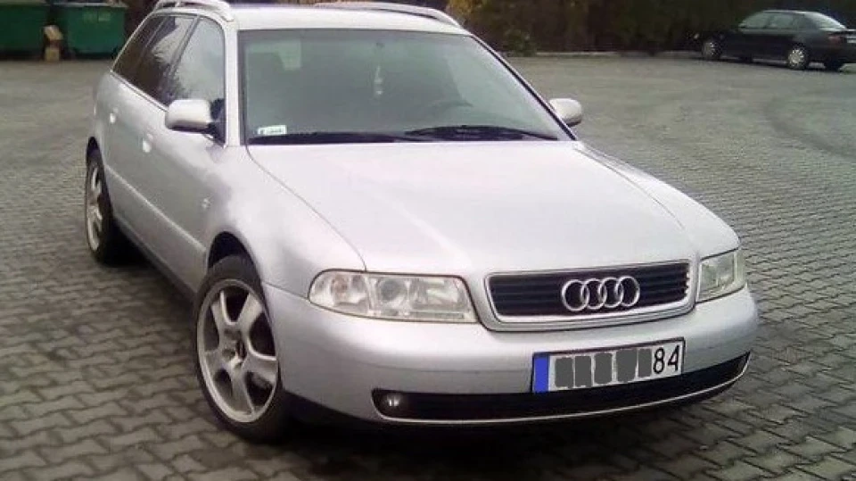 Audi A4 Avant 2,5 TDI 2