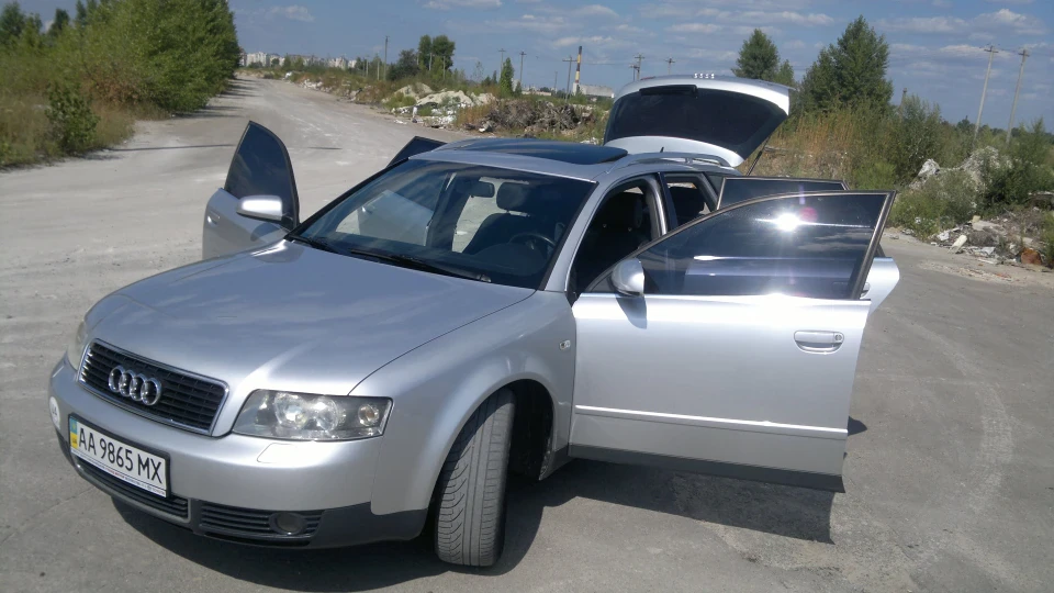 Audi A4 Avant 2.5TDI S-Line 3