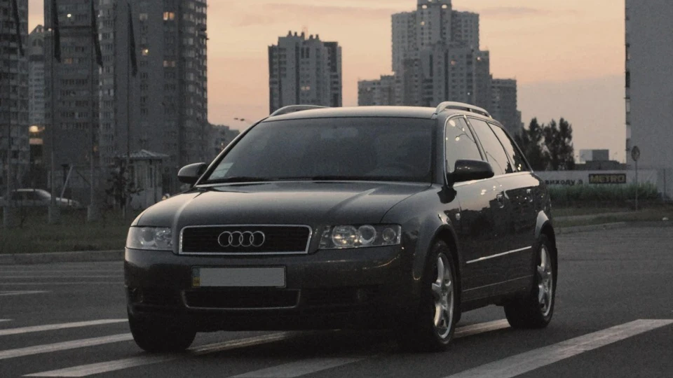 Audi A4 Avant "Beauty in Gray" Avant 5