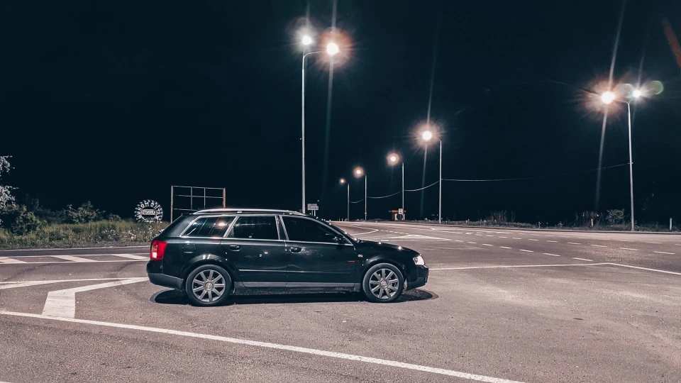Audi A4 Avant BLACK PEARL 5