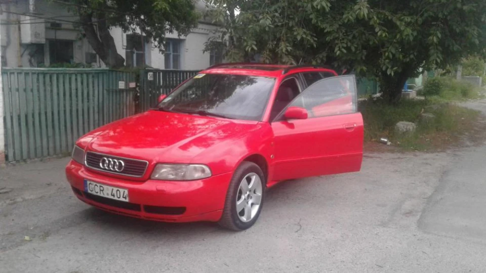 Audi A4 Avant черепашка на 16-х