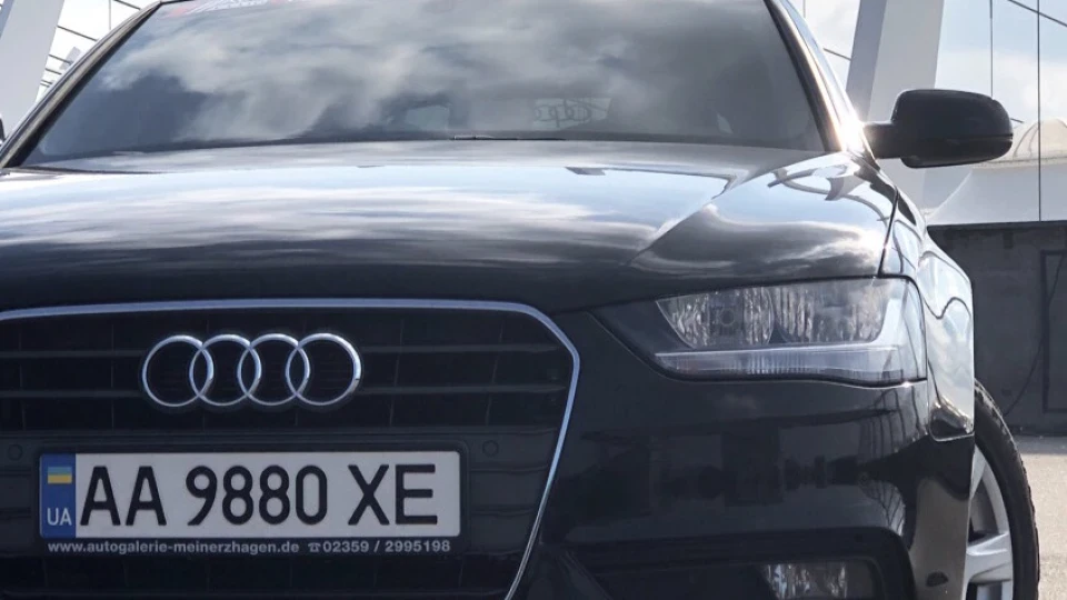 Audi A4 Avant Чорна бандитка 2.0 TDI 3