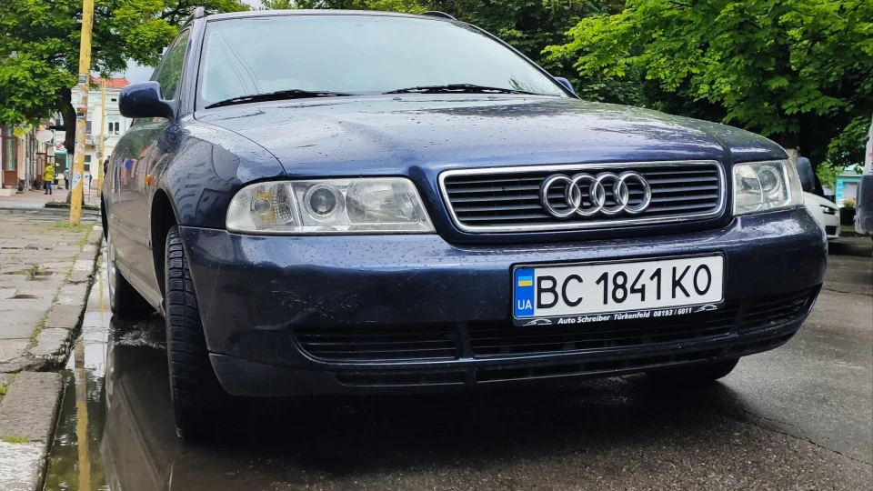 Audi A4 Avant Мала 2