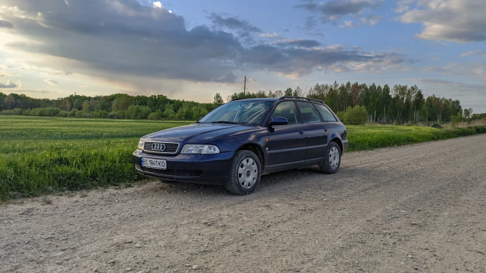 Audi A4 Avant Мала 4