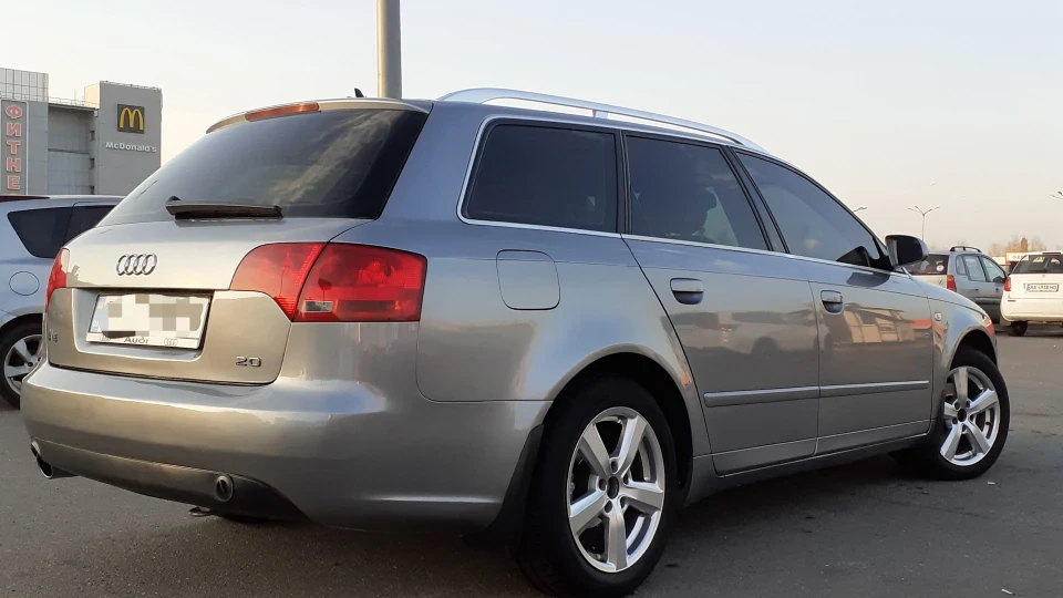 Audi A4 Avant Куля 2