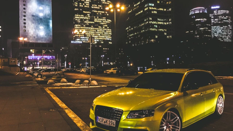 Audi A4 Avant S-LINE BiTurbo-diesel