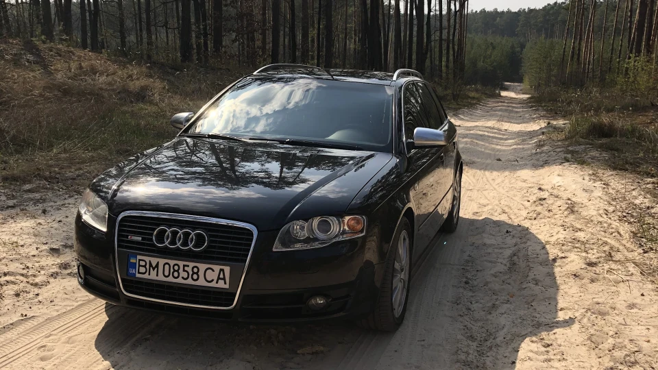 Audi A4 Avant S-Line 2