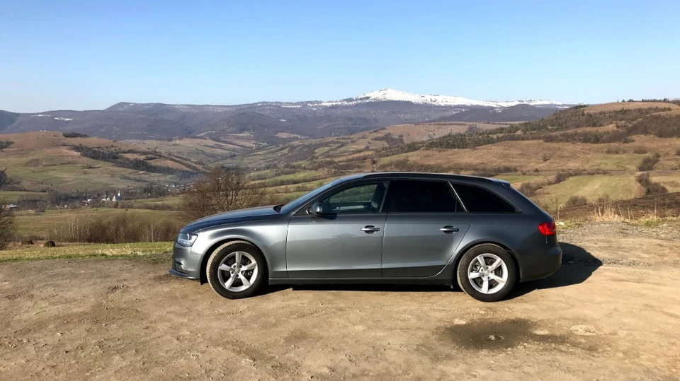 Audi A4 Avant Sirius&Shark 4