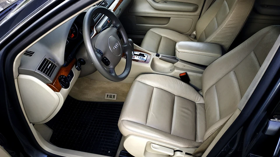 Audi A4 Avant Спритний сарай 4