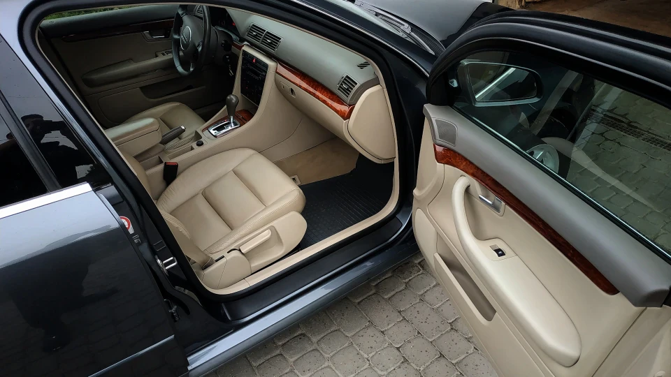 Audi A4 Avant Спритний сарай 5