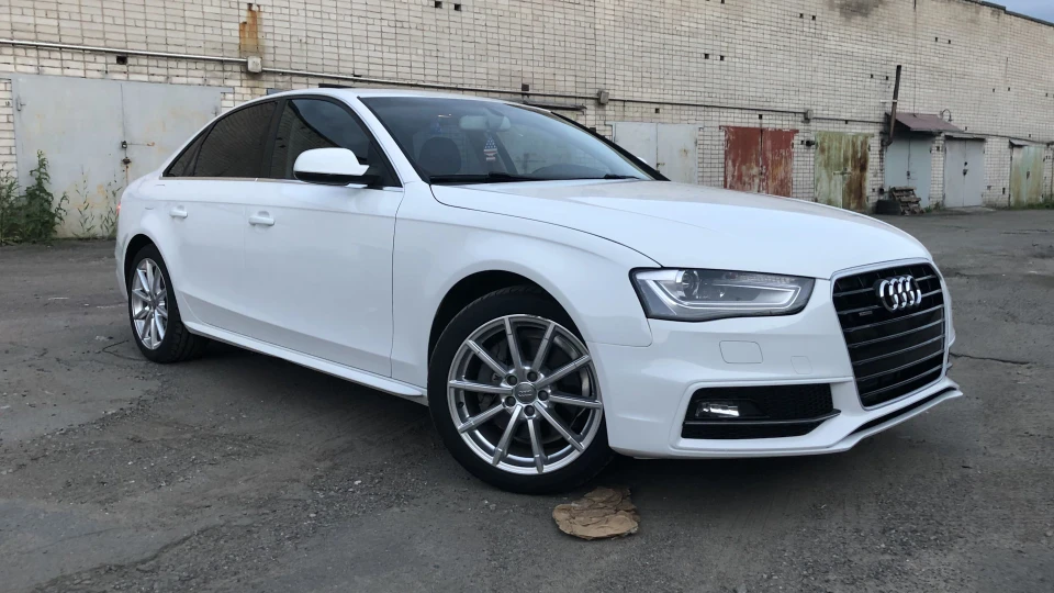 Audi A4