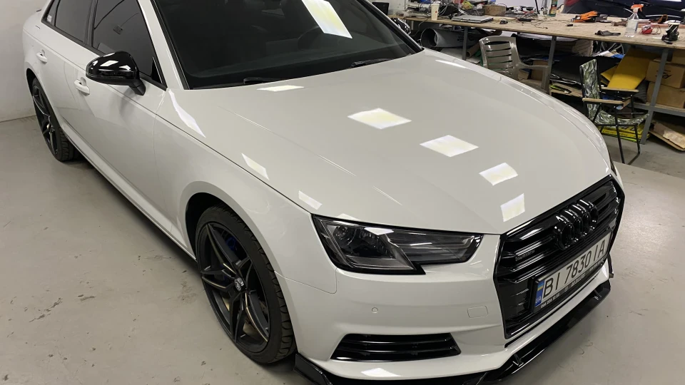Audi A4 3
