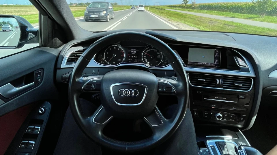 Audi A4 2