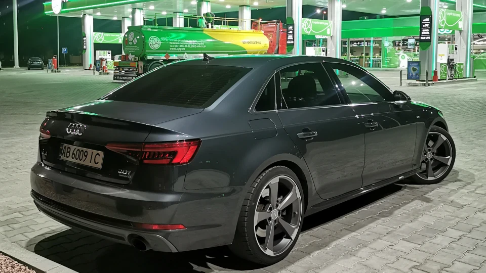 Audi A4 4