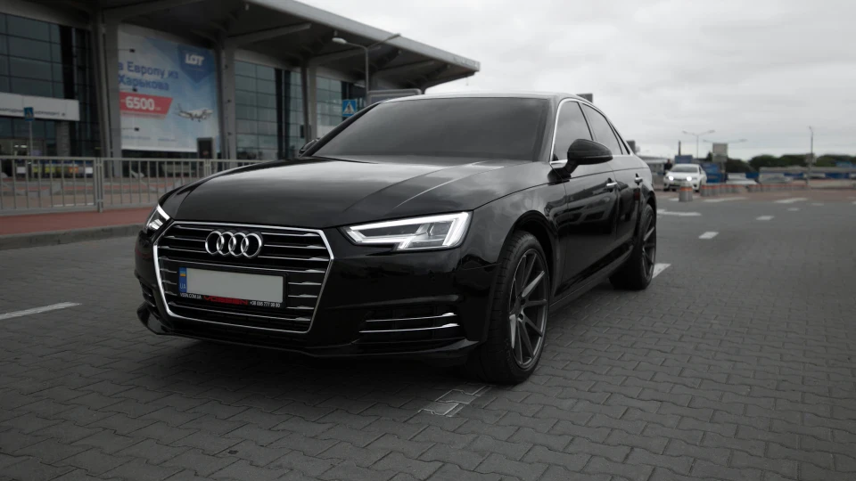 Audi A4 🇺🇦 3