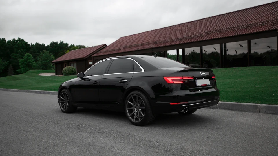 Audi A4 🇺🇦 4
