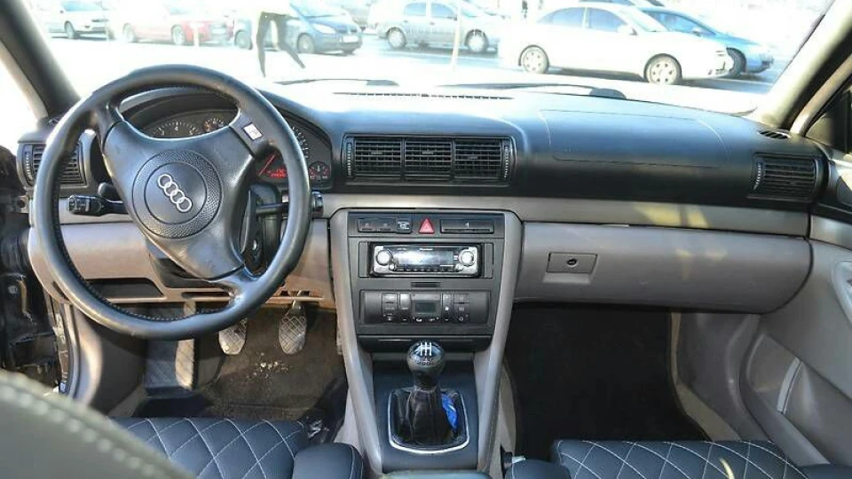 Audi A4 2