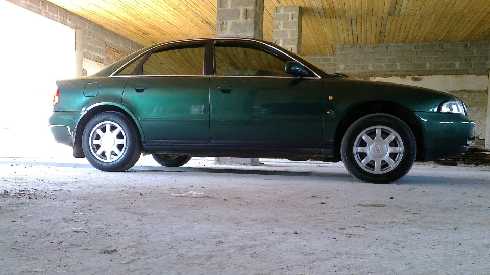 Audi A4 3