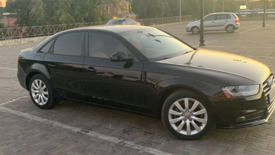 Audi A4 3