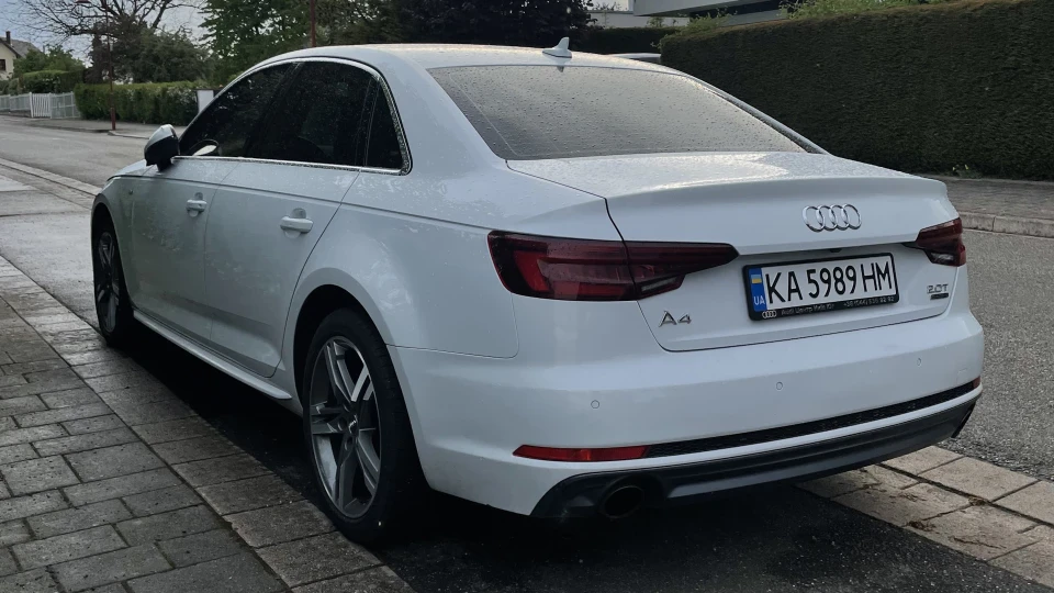 Audi A4 3