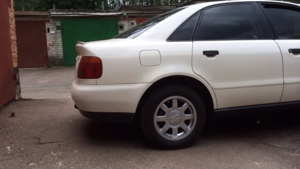 Audi A4 1.6 ADP 2