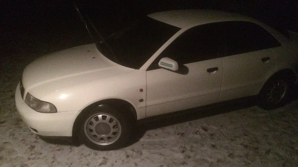 Audi A4 1.6 ADP 4