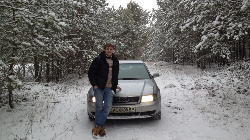 Audi A4 1.6 AHL 5