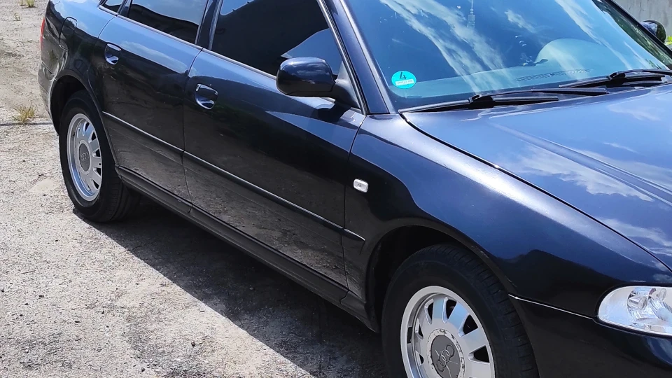 Audi A4 1.6 ANA
