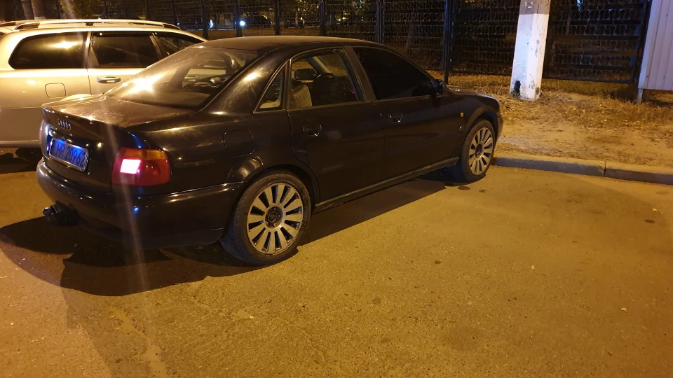 Audi A4 1.8 adr бенз/газ 125 к.с.