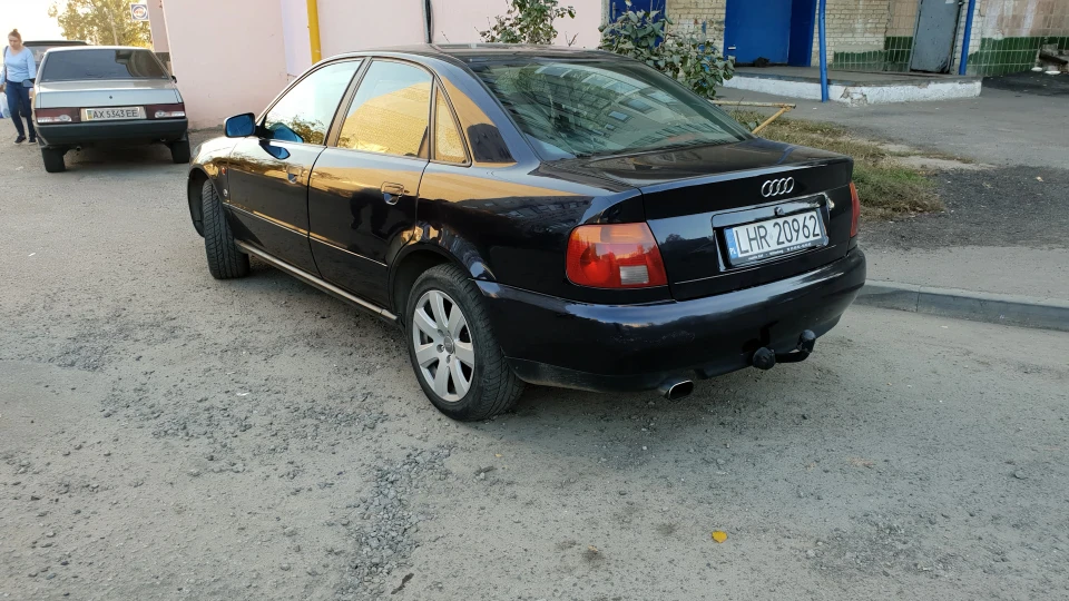 Audi A4 1.8 adr бенз/газ 125 к.с. 5