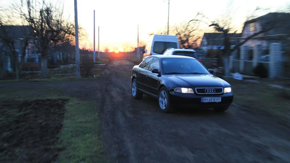 Audi A4 1.8 АDR 3