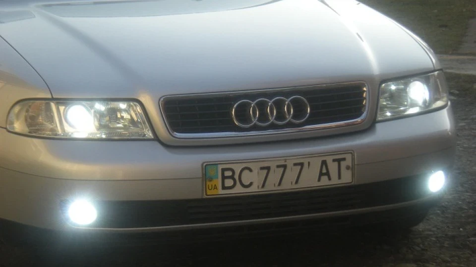 Audi A4 1.8 AVV !!!!! 3