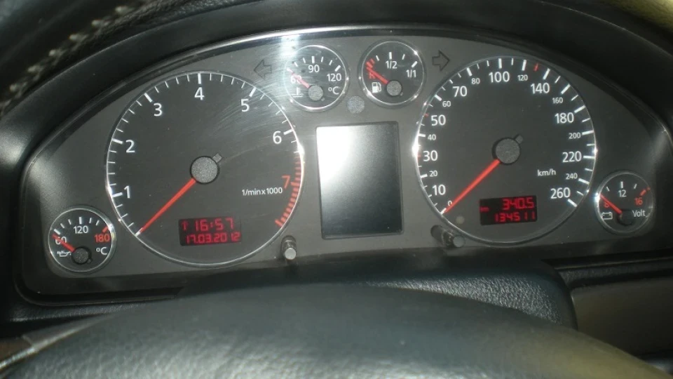 Audi A4 1.8 AVV !!!!! 4