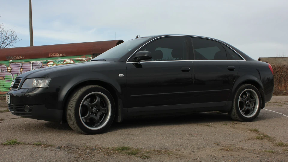 Audi A4 1.8 Т Quattro 2