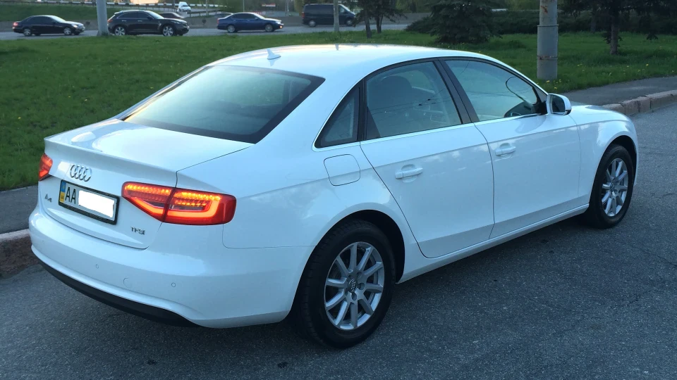 Audi A4 1.8 TFSI 3
